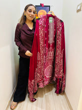 UNSTITCHED GAJJI SILK DIGITAL PRINTING SUITS.