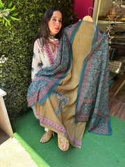 UNSTITCHED PURE COTTON LINEN AJRAK PRINTING SUITS.