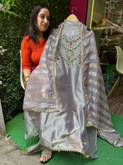 UNSTITCHED PURE TISSUE ORGANZA STONE WORK SUITS.