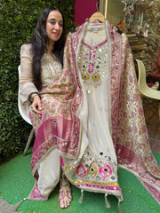 UNSTITCHED PURE TISSUE ORGANZA MIRROR WORK SUITS.