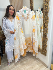 UNSTITCHED PURE DESIGNER MULMUL HANDWORK SUITS.