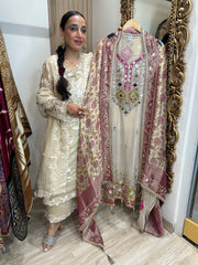 UNSTITCHED PURE TISSUE ORGANZA HANDWORK SUITS.