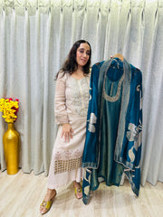 UNSTITCHED PURE SHIMMER SILK SUITS.