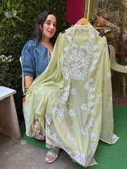 Unstitched PURE MULMUL CHANDERI PITA WORK THREAD WORK SUITS.