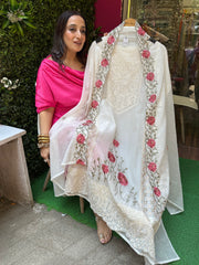 Unstitched PURE MULMUL CHANDERI SUITS.