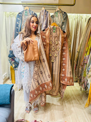 UNSTITCHED PURE SHIMMER LINEN DIGITAL PRINTING SUITS .