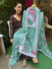 UNSTITCHED PURE SOFT ORGANZA CROATIA LACES SUITS.