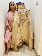UNSTITCHED PURE BANARSI TISSUE HANDWORK SUITS