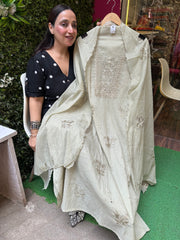 UNSTITCHED PURE MULMUL CHANDERI SUITS.