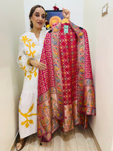 UNSTITCHED PURE BANARSI GEORGETTE PATOLA PRINTING SUITS.