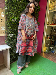 STITCHED PURE LINEN CHOGA SETS