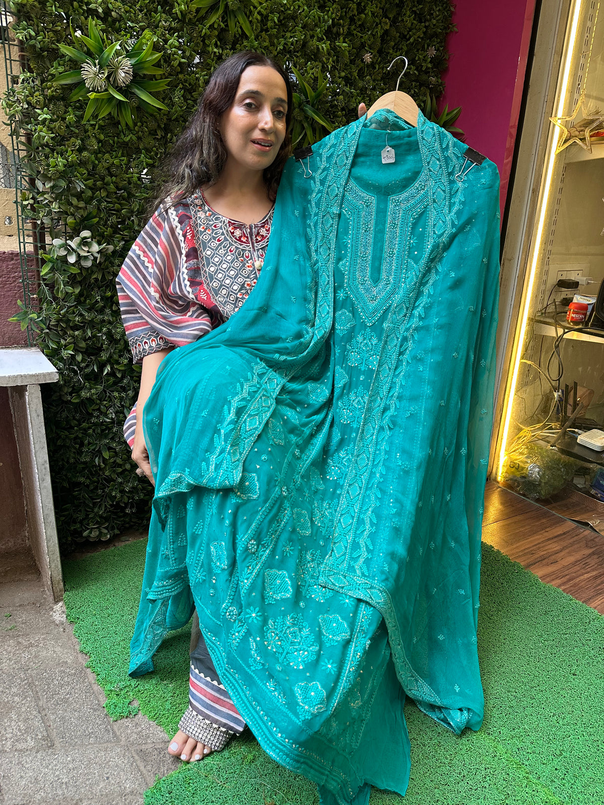 UNSTITCHED PURE GEORGETTE LUCKNOWI WORK PEARLS WORK SUITS.