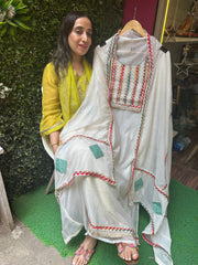 UNSTITCHED PURE MULMUL DESIGNER SUITS.