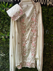 UNSTITCHED MULMUL SUITS WITH RESHAM WORK.