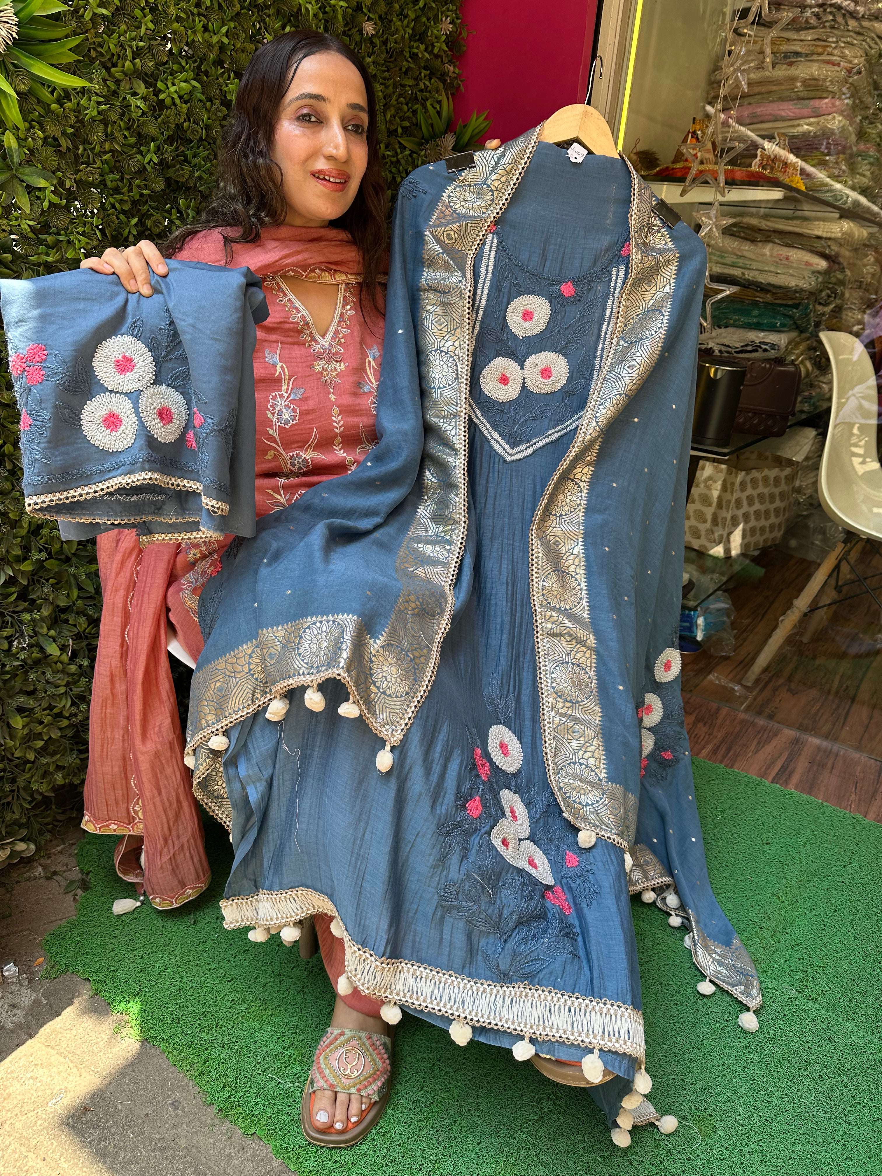 UNSTITCHED DESIGNER MULMUL SUITS.