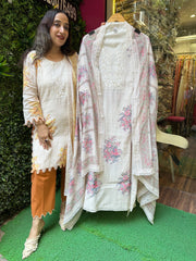 UNSTITCHED PURE MULMUL BAUG PRINTING SUITS.