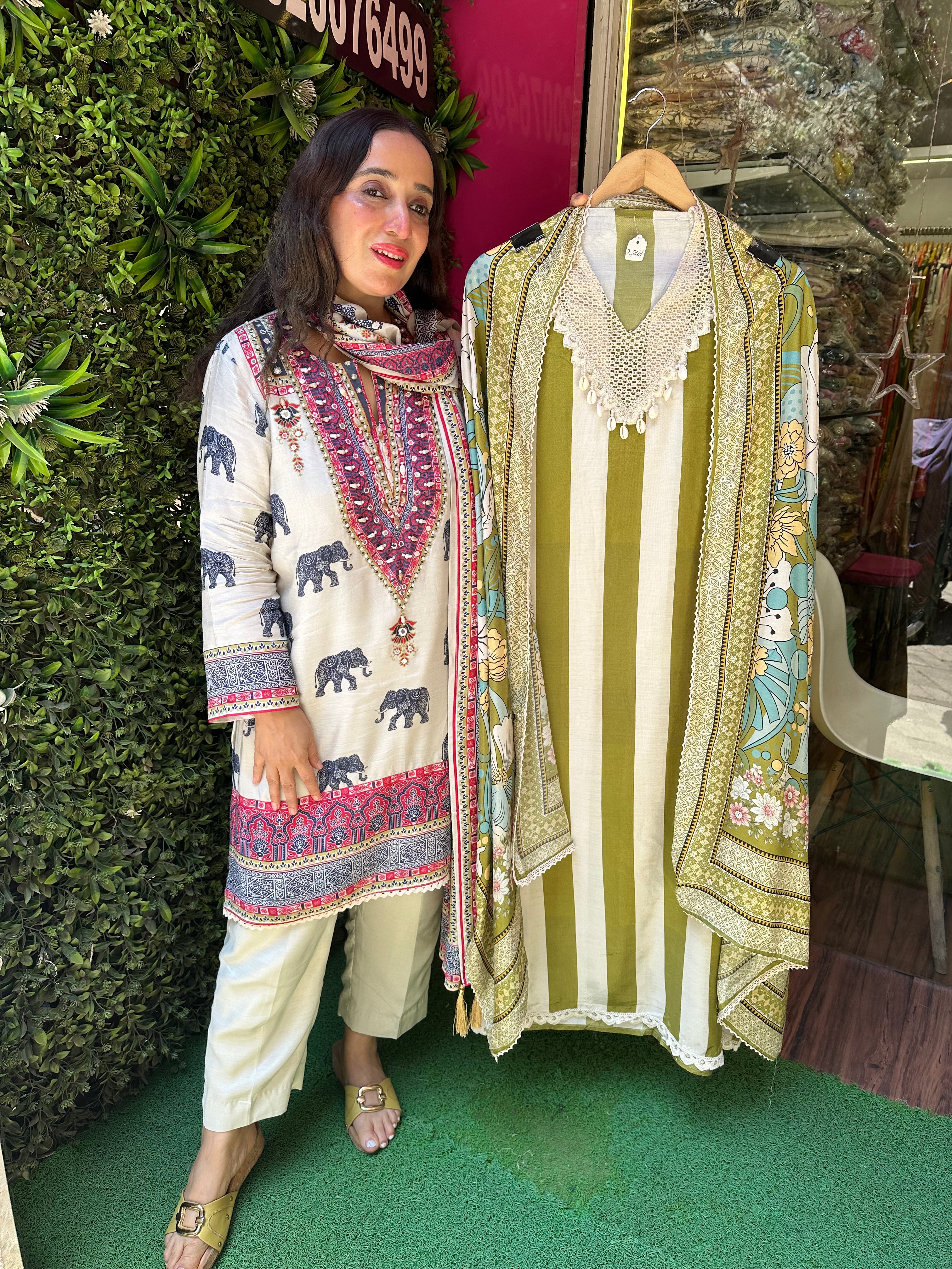 UNSTITCHED PURE MUSLIN DIGITAL PRINTING SUITS.