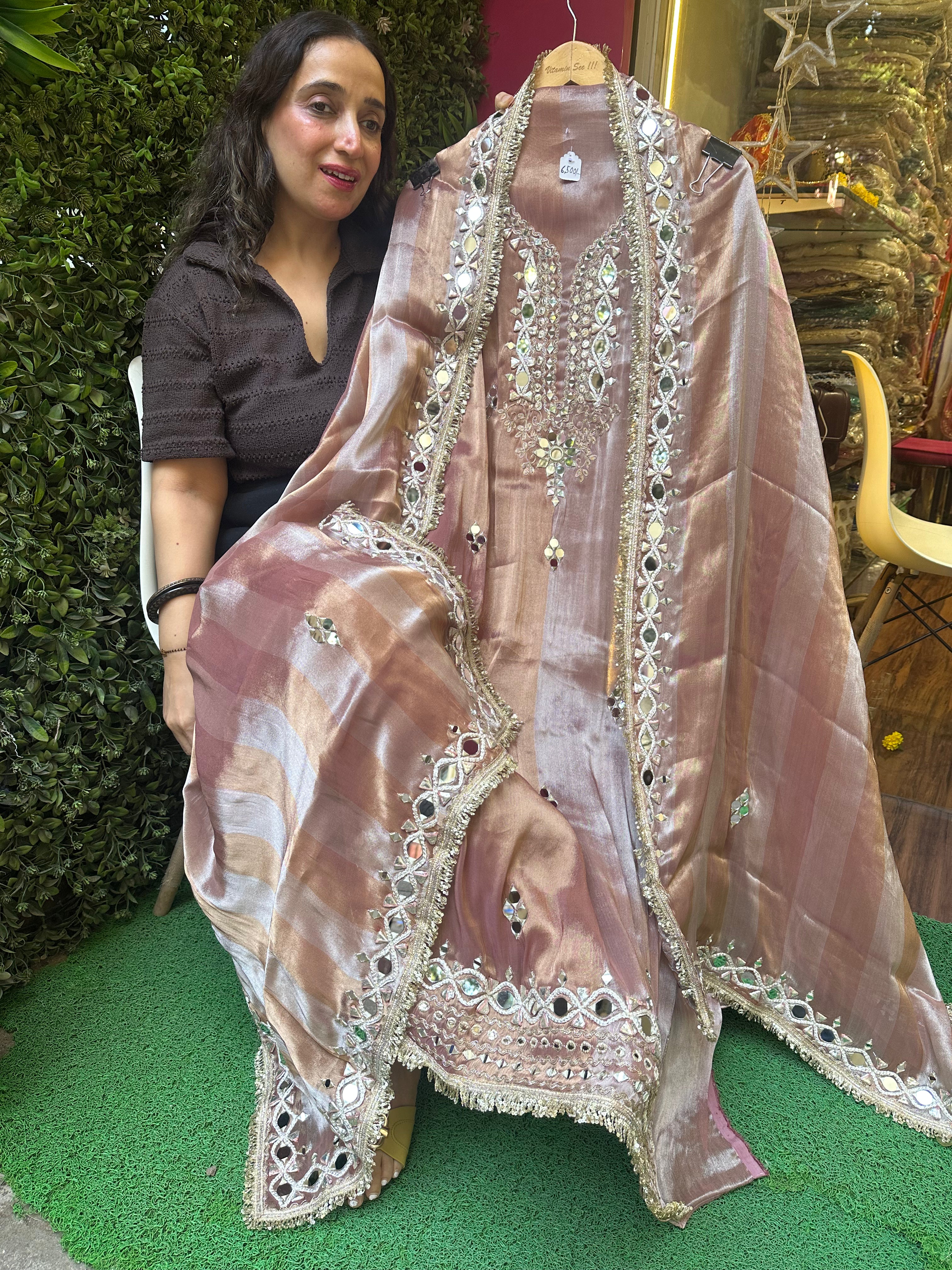 UNSTITCHED PURE TISSUE ORGANZA HANDWORK SUITS.