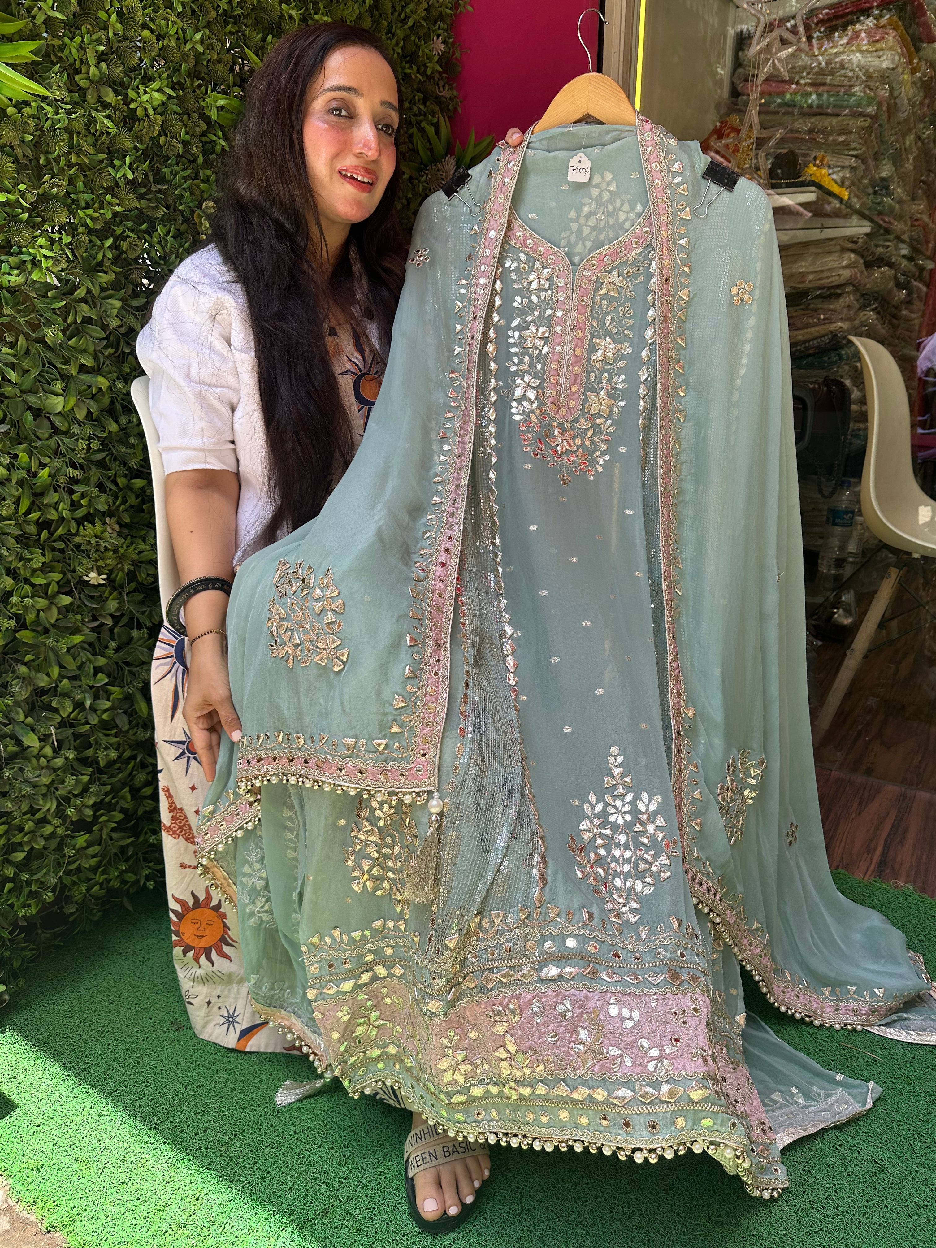 UNSTITCHED PURE TISSUE BANARSI HANDWORK SUITS.