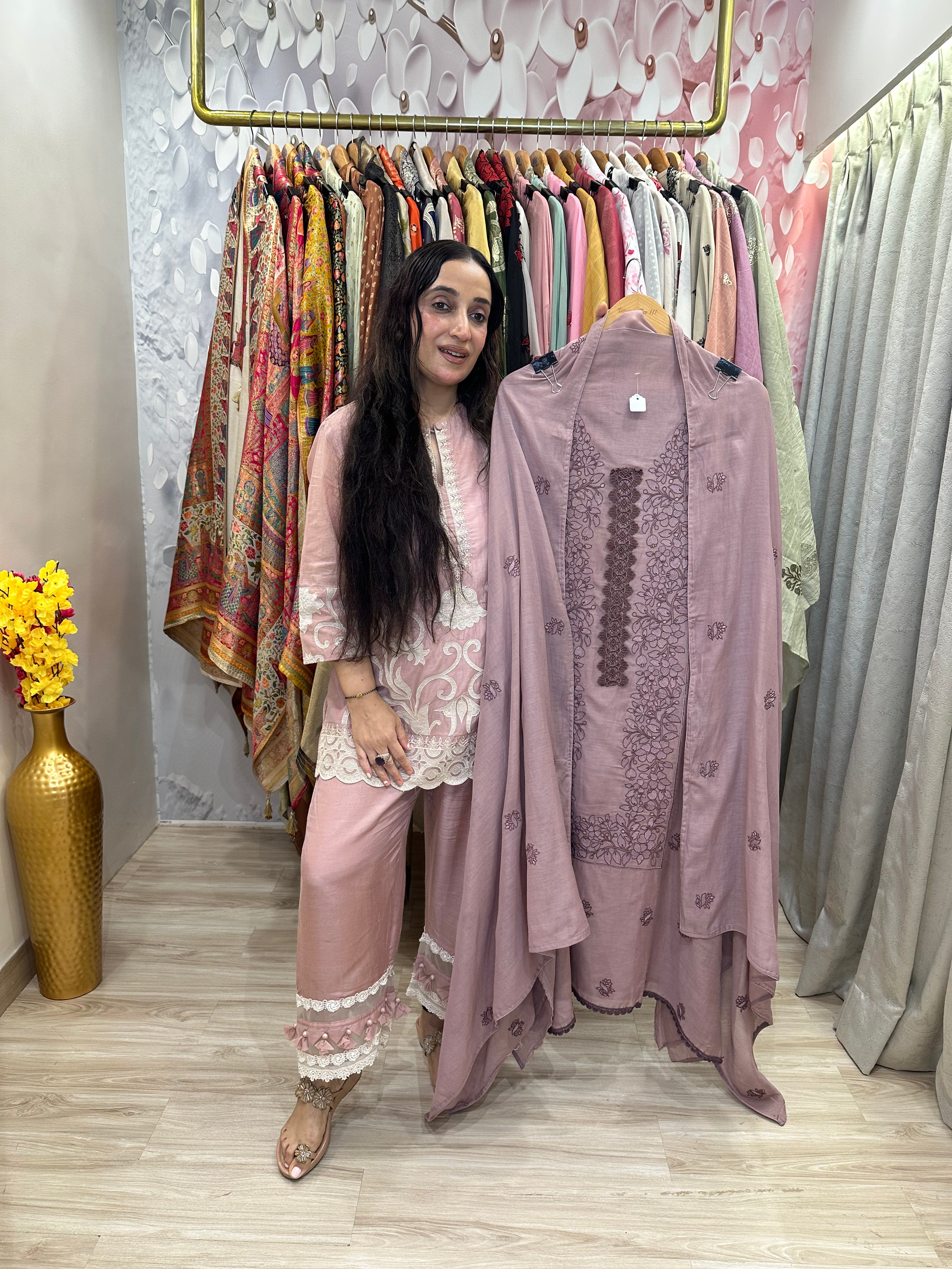 UNSTITCHED PURE MULMUL RESHAM WORK SUITS.