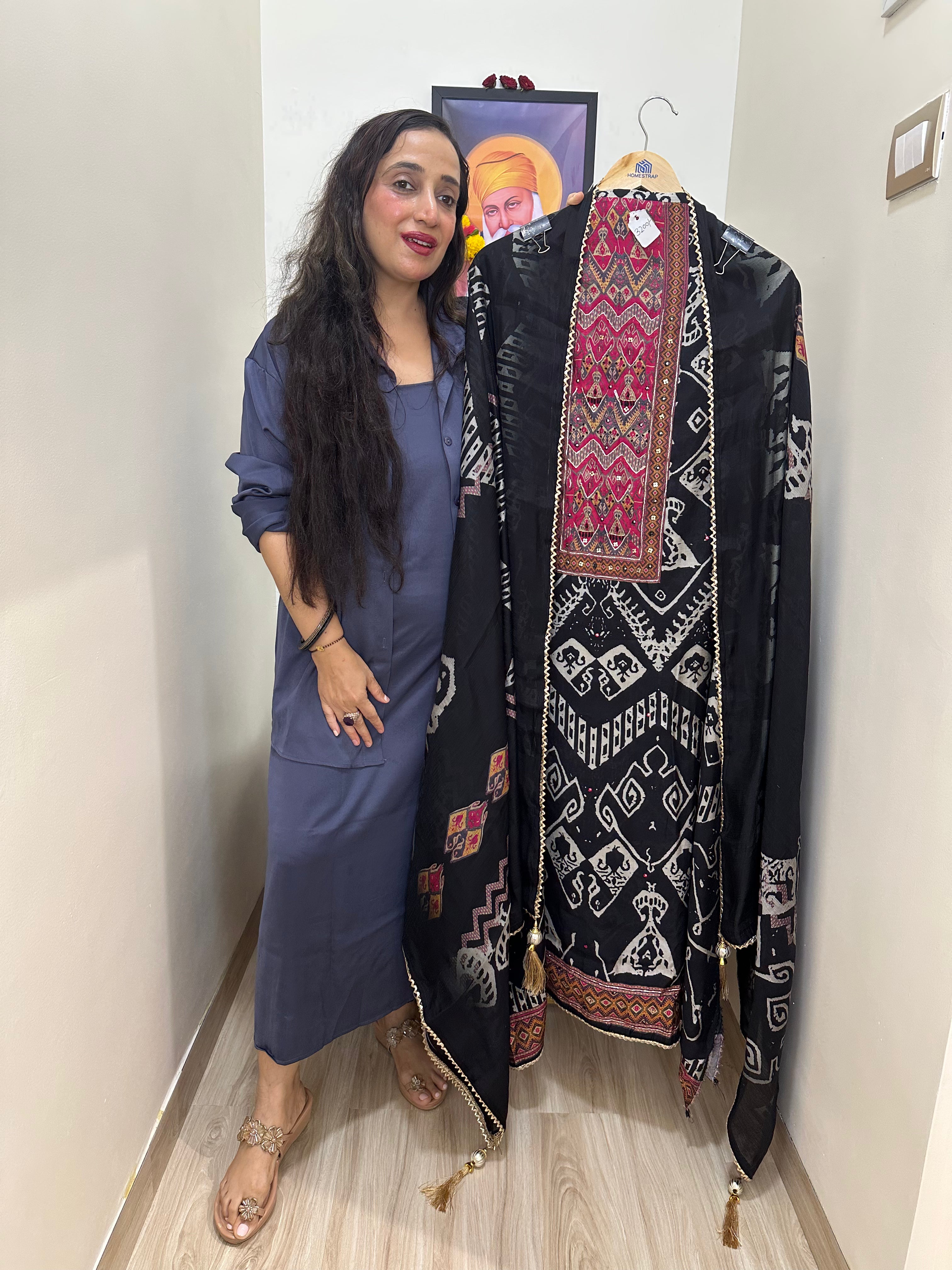 UNSTITCHED PURE MUSLIN IKKAT PRINTING SUITS.