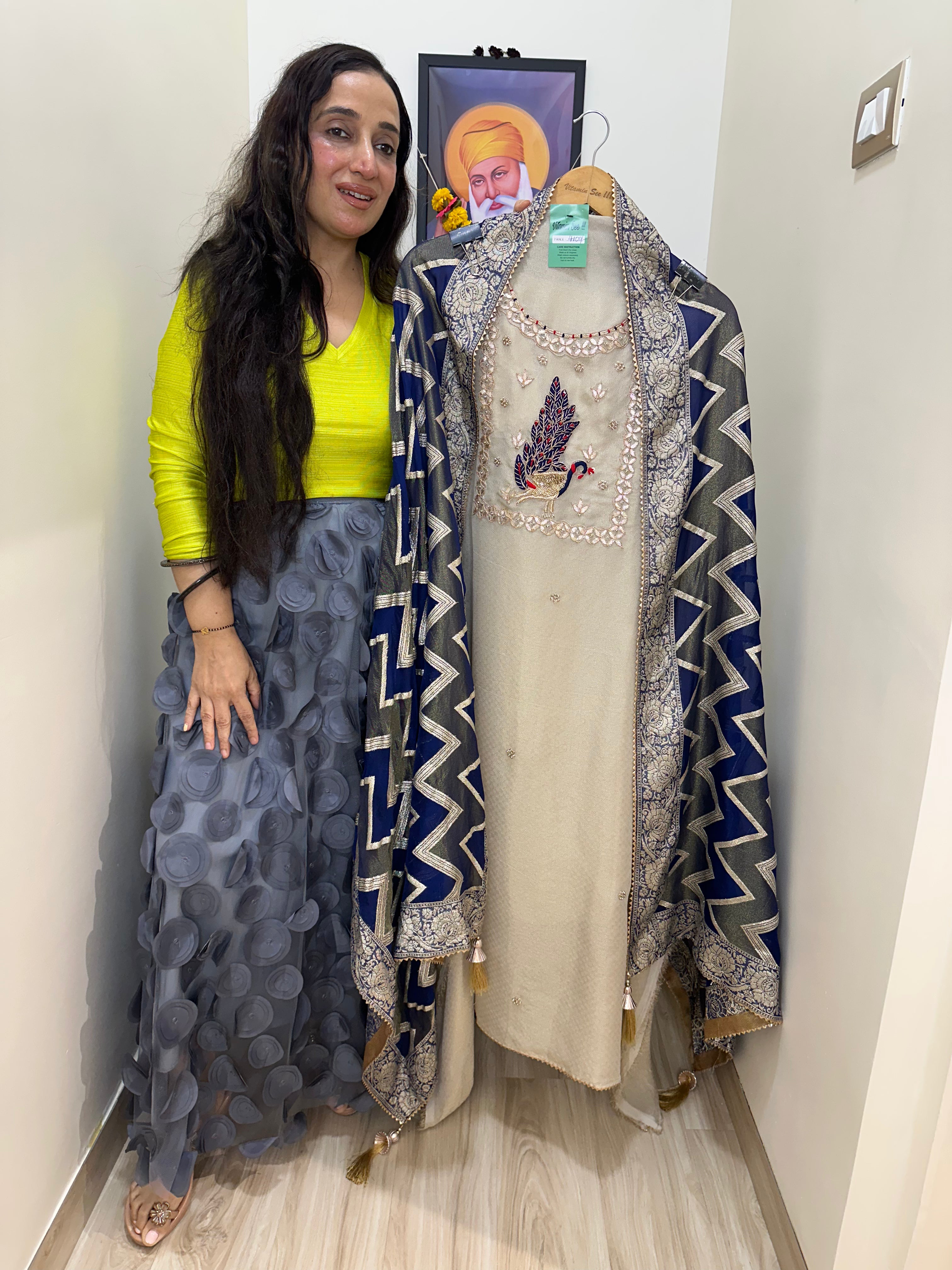 UNSTITCHED PURE TISSUE WEAVING HANDWORK SUITS WITH BANARSI DUPATTAS.