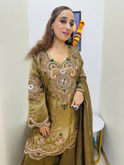 STITCHED PURE GIRAFFE TISSUE HANDWORK SUITS