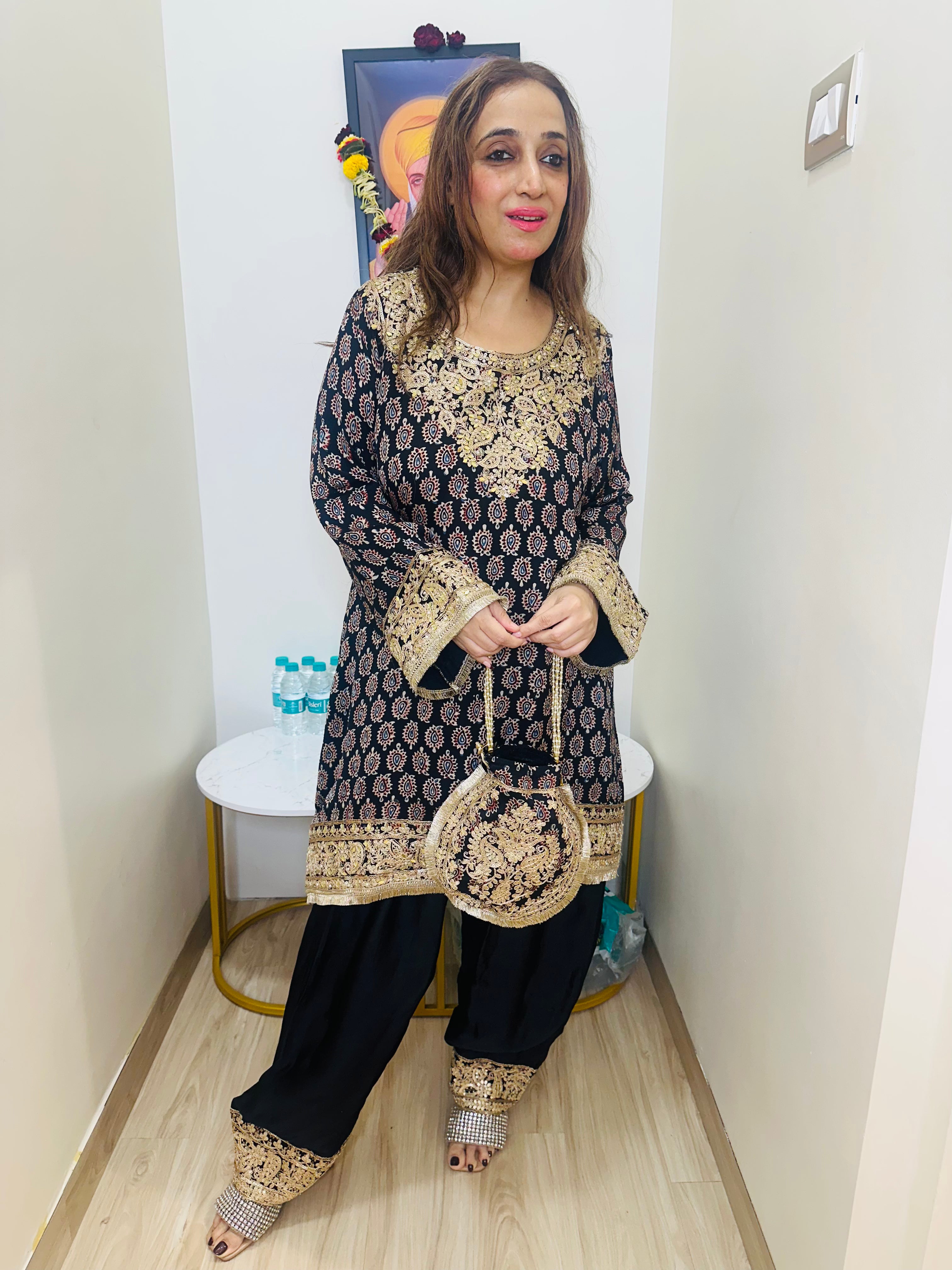 STITCHED AJRAK PRINTING CHOGA SETS WITH POTLIS.