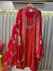 UNSTITCHED PURE SHIMMER SILK NALKI WORK SUITS.