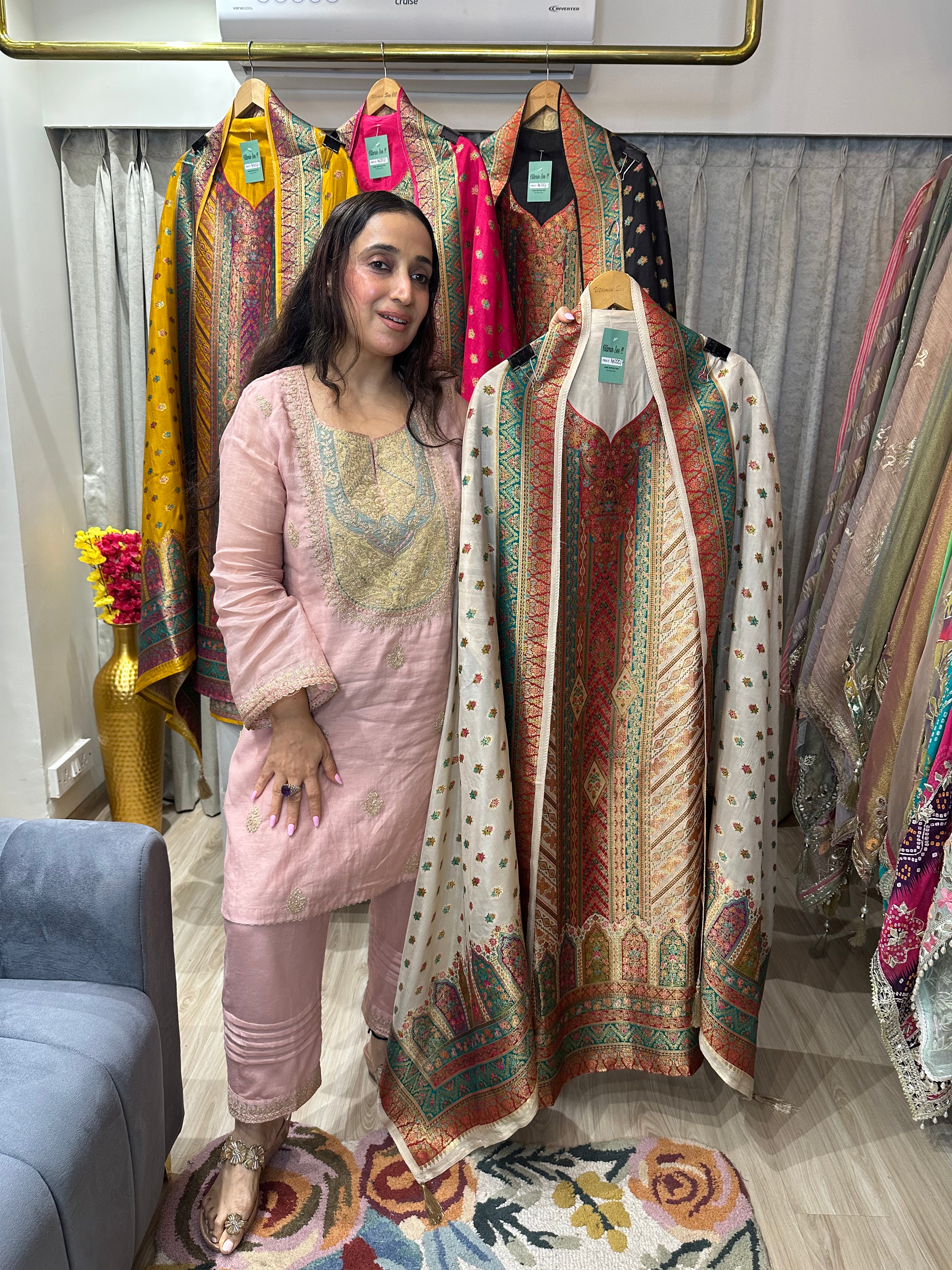 UNSTITCHED PURE OPADA SILK POSITION PRINTING SUITS.