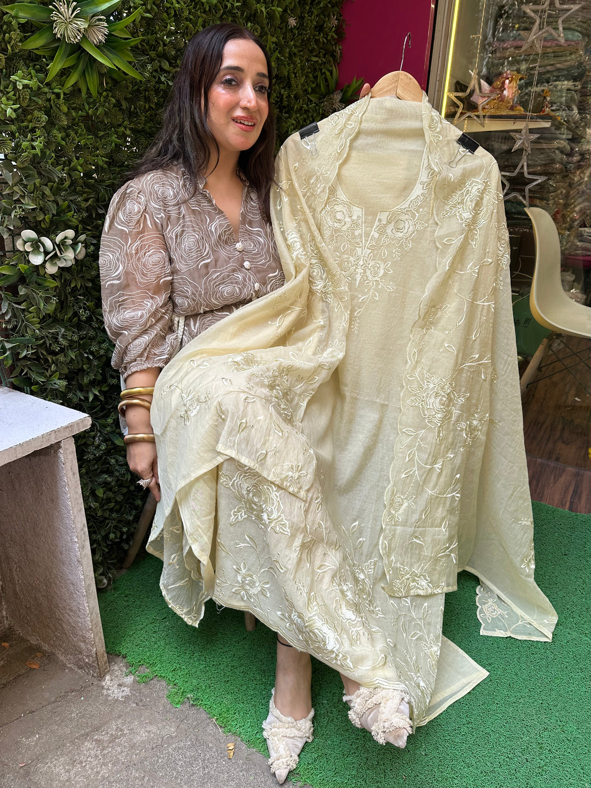 Unstitched PURE MULMUL CHANDERI RESHAM WORK SUITS.