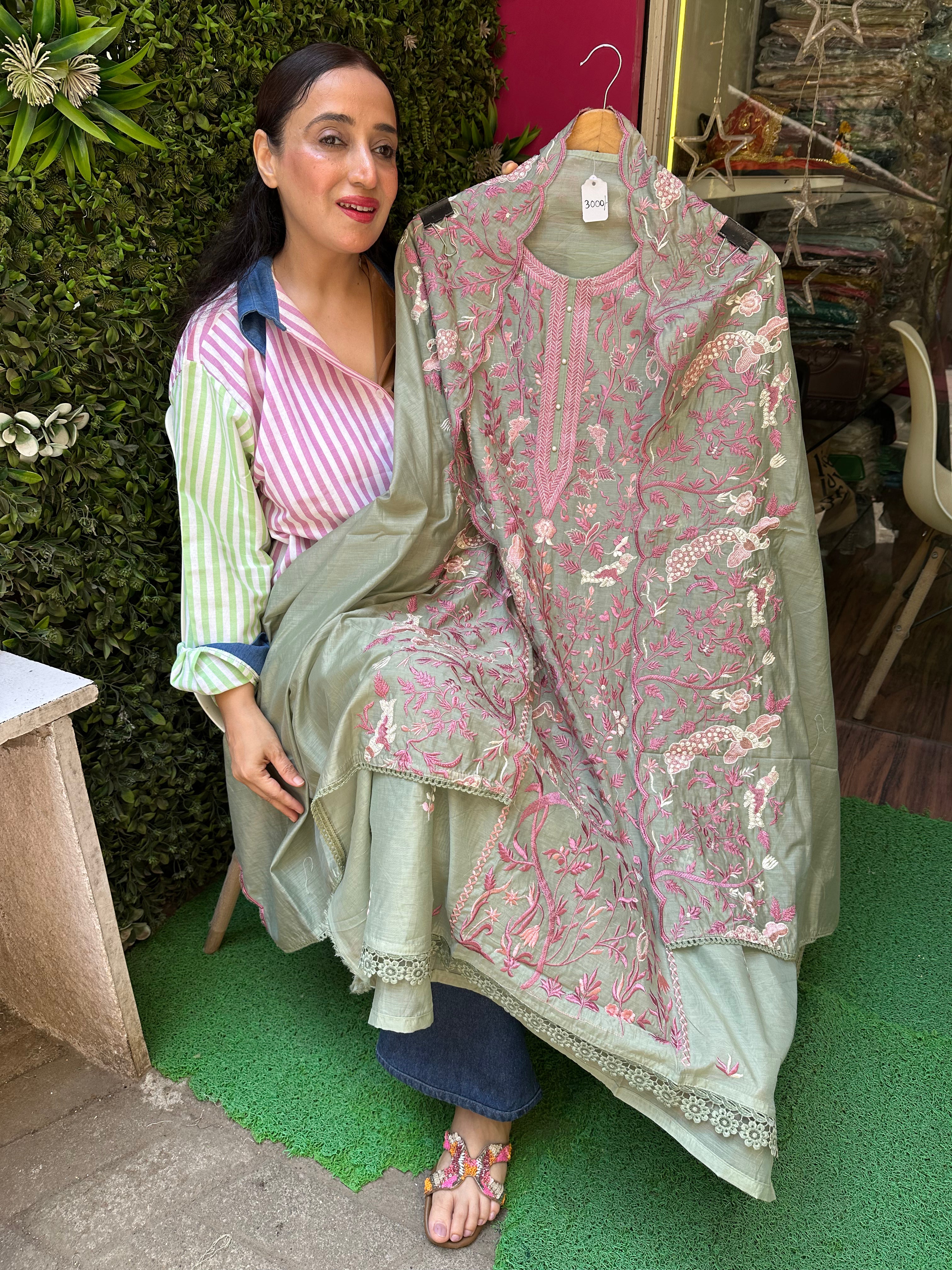 Unstitched PURE MULMUL CHANDERI RESHAM WORK SUITS.