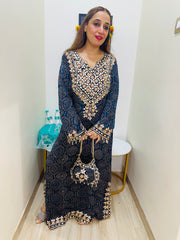 STITCHED AJRAK PRINTING DRESSES WITH GOTTA WORK.