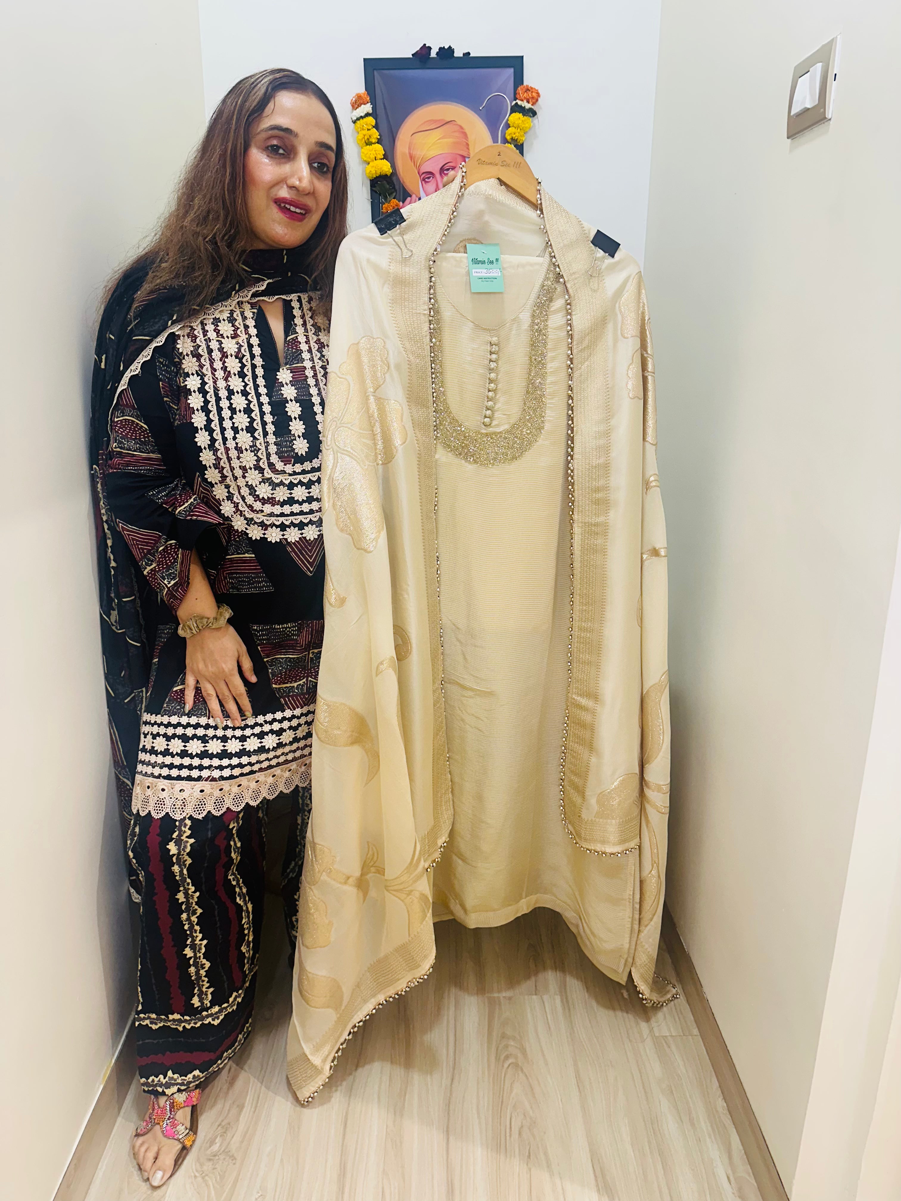 UNSTITCHED PURE SHIMMER SILK NALKI HANDWORK SUITS.