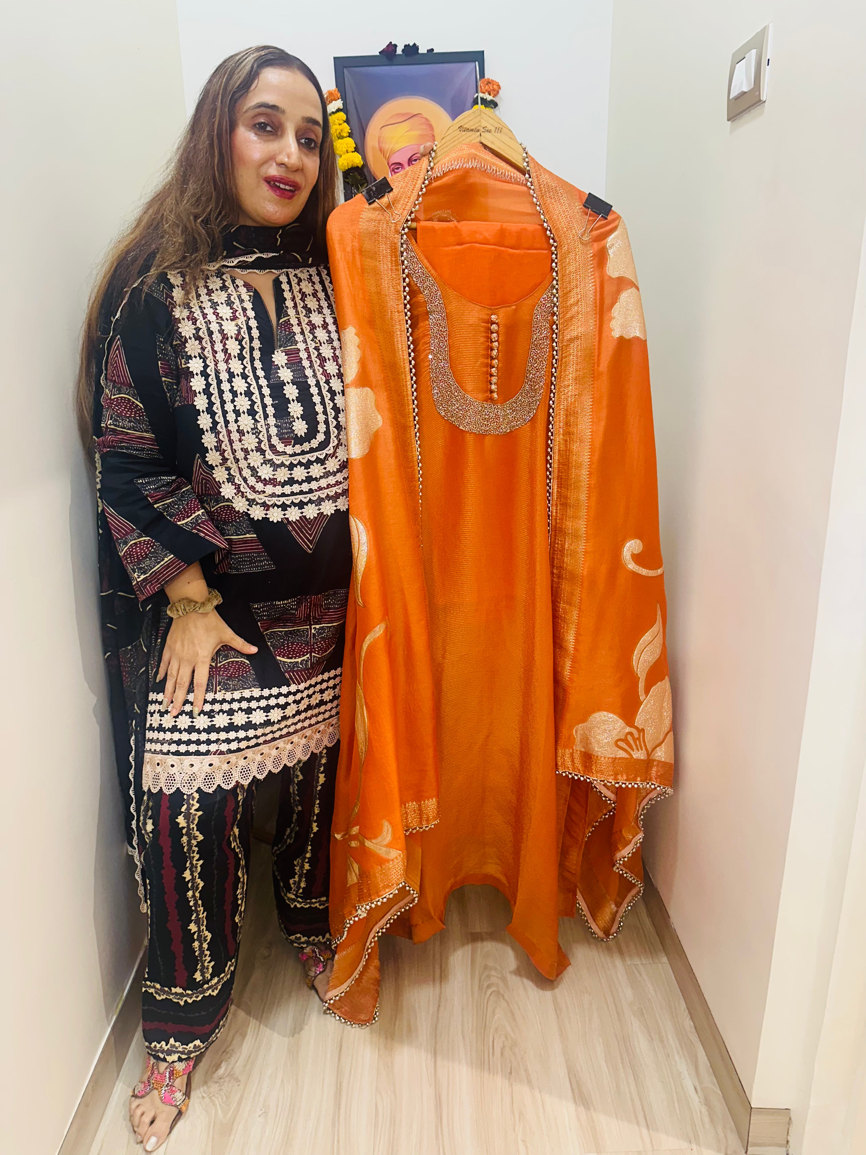 UNSTITCHED PURE SHIMMER SILK NALKI HANDWORK SUITS.