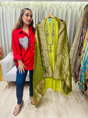 UNSTITCHED PURE RUSSIAN SILK KUNDAN WORK SUITS WITH BANARSI DUPATTAS