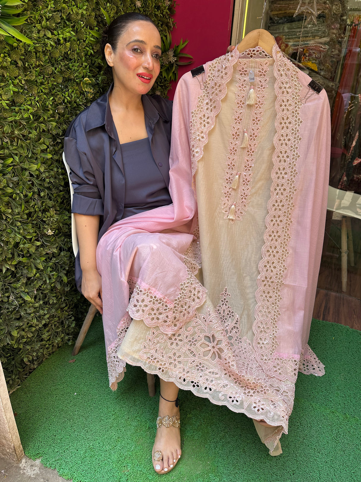 UNSTITCHED PURE MULMUL CHANDERI HANDWORK SUITS.