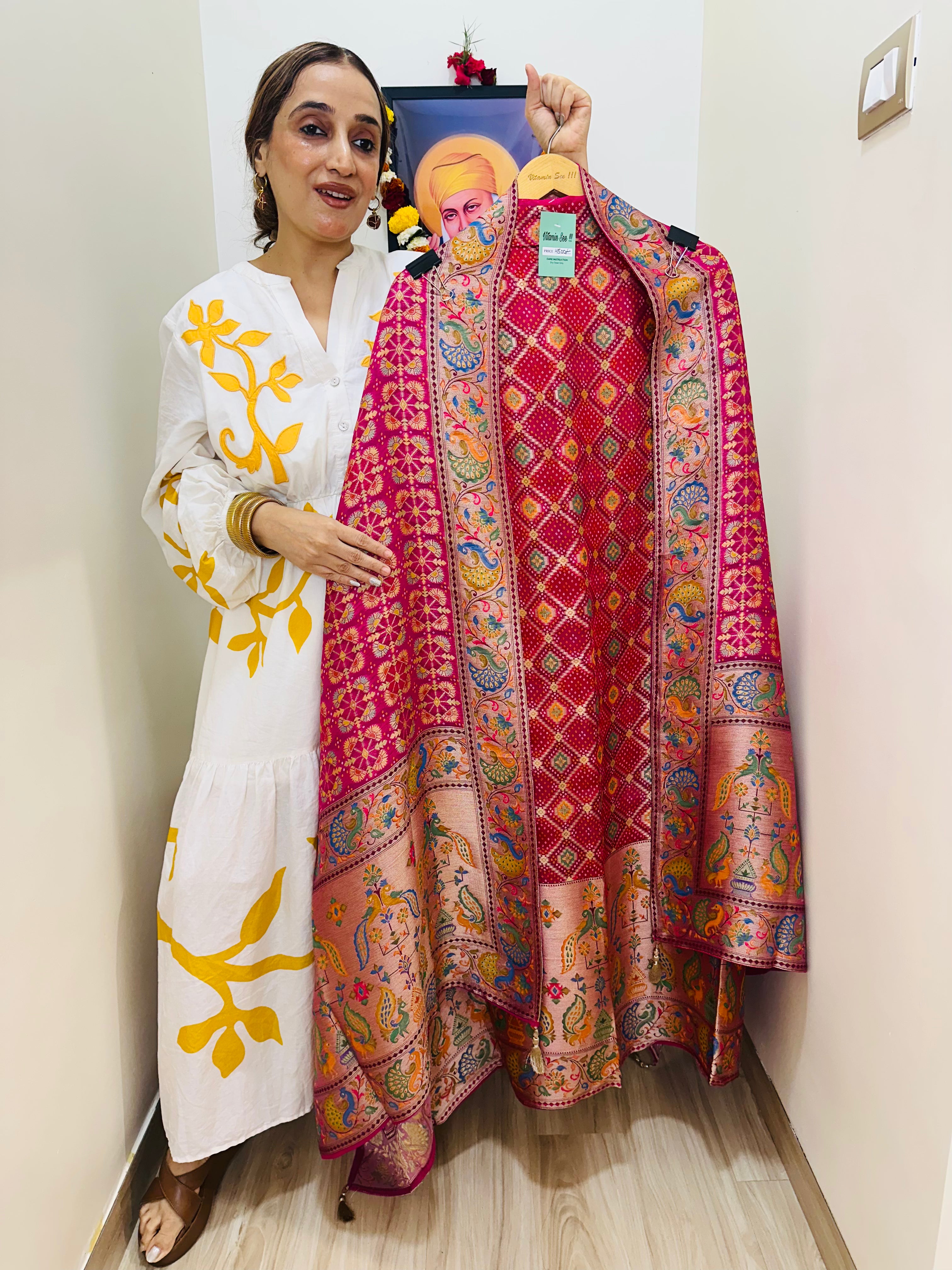UNSTITCHED PURE BANARSI GEORGETTE PATOLA PRINTING SUITS.